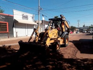 El Gobierno Municipal refuerza operativo emergente para retirar una gran cantidad de arena