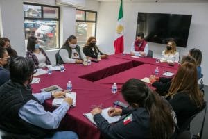 Se reúne Jesús Pujol con fundadoras de la Organización “Madres Buscadoras de Sonora”